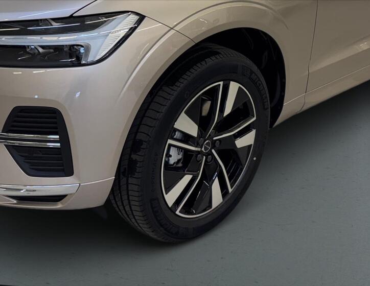 Volvo XC60 6