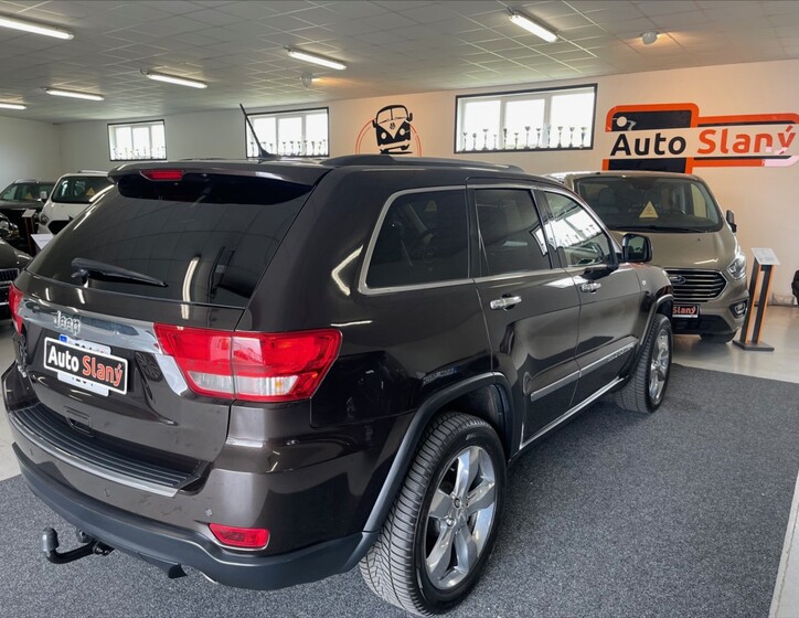 Jeep Grand Cherokee 6
