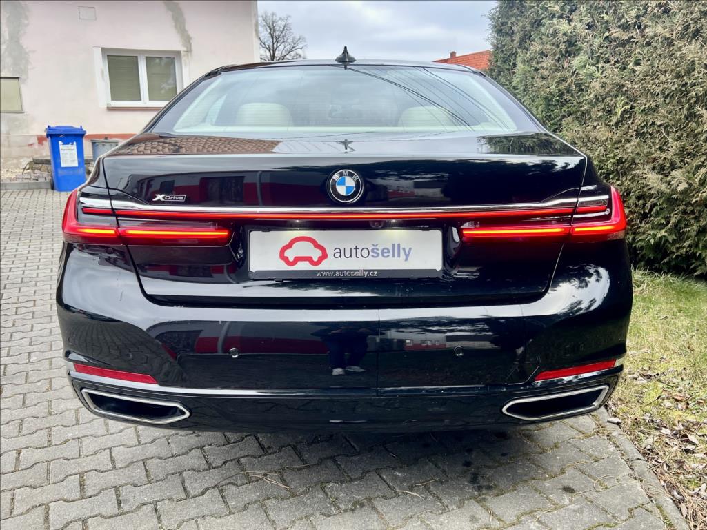 BMW Řada 7