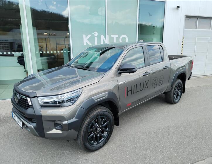 Toyota Hilux 1