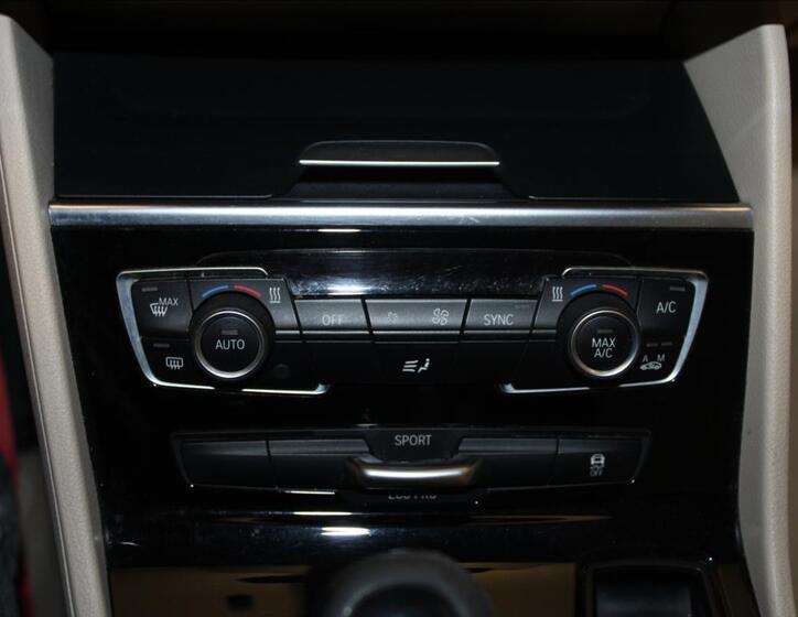 BMW Řada 2 37
