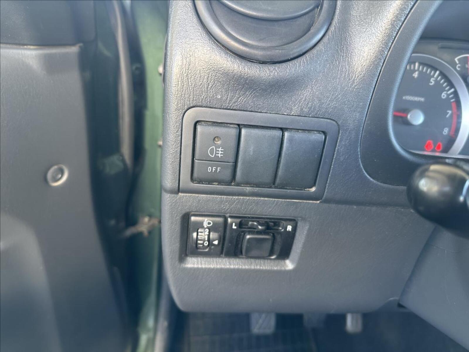 Suzuki Jimny 18