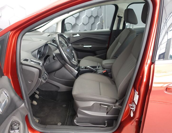 Ford Grand C-MAX 21