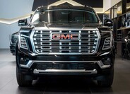 GMC Yukon 12