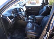 Jeep Cherokee 12