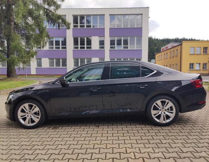 Škoda Superb 2