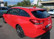 Hyundai i30 4