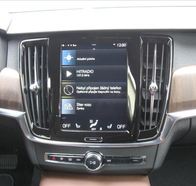 Volvo V90 24
