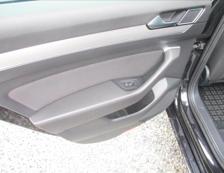 Volkswagen Passat 17