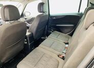 Opel Zafira 6