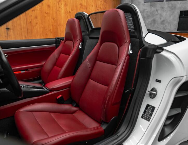 Porsche Boxster 27