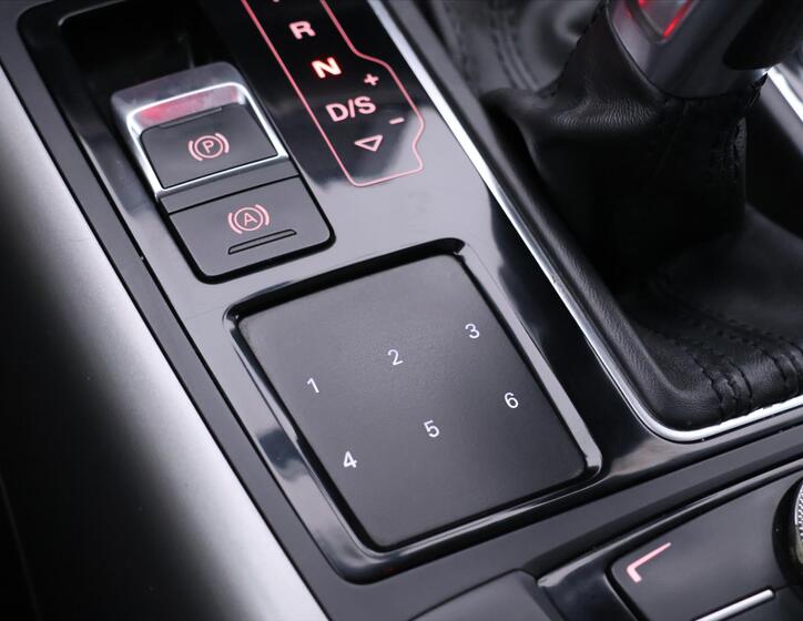 Audi A6 26