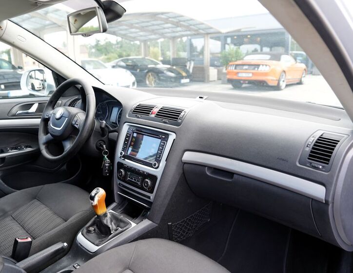 Škoda Octavia 27