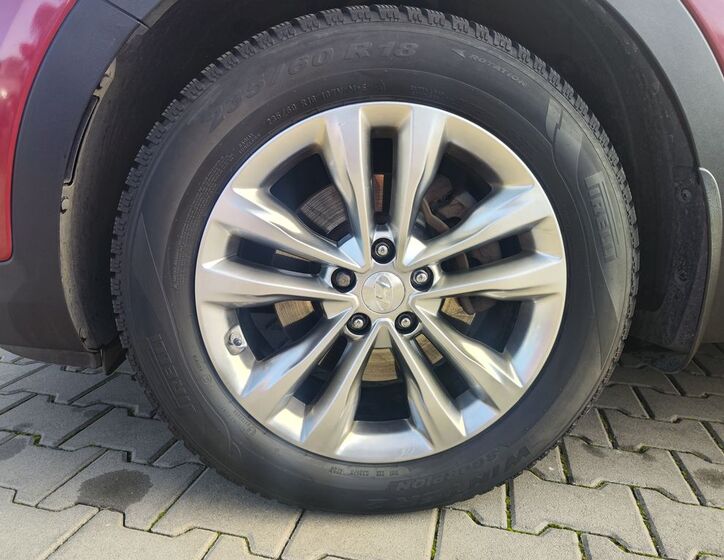 Hyundai Santa Fe 37