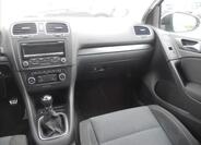 Volkswagen Golf 14