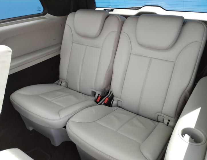 Mercedes-Benz GL 11