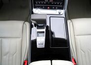 Audi A8 41
