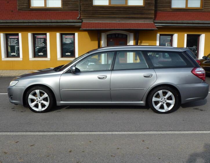 Subaru Legacy 8
