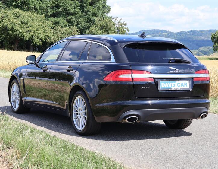 Jaguar XF 5