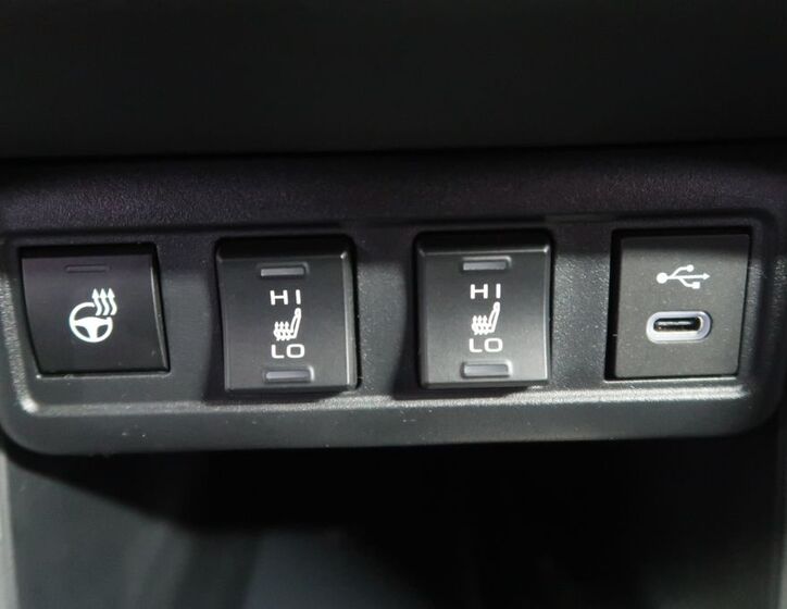Toyota Corolla Cross 29