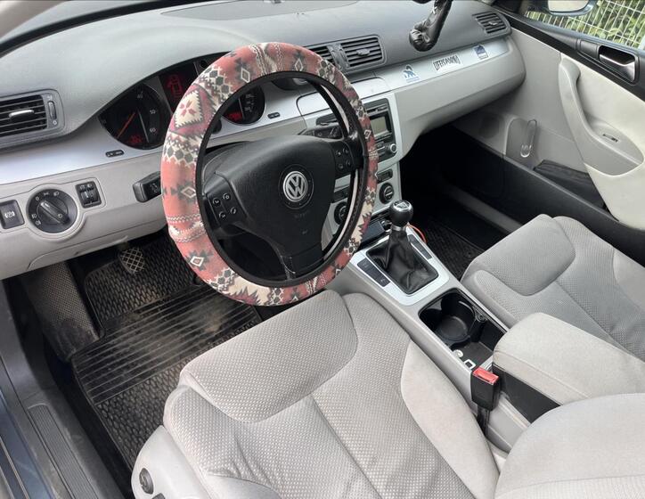 Volkswagen Passat 9