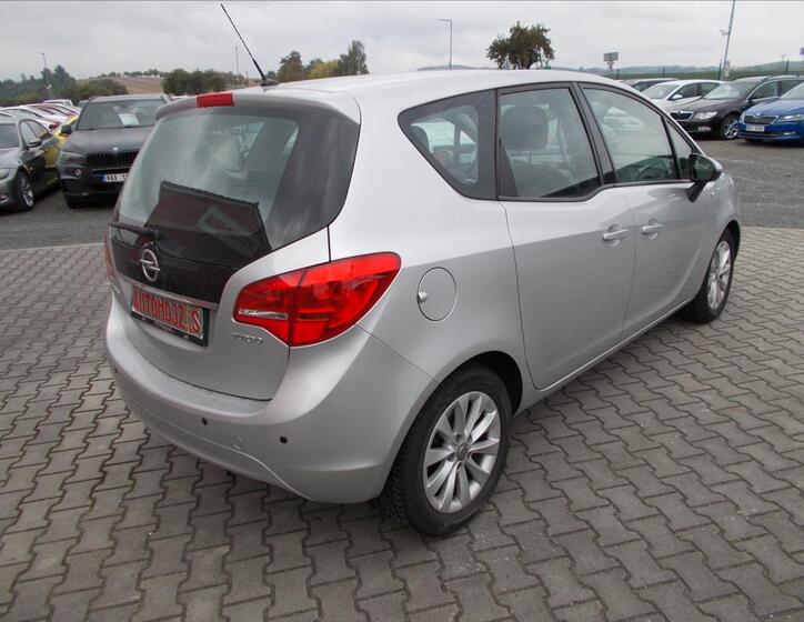Opel Meriva 10