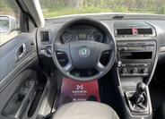 Škoda Octavia 14