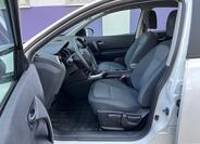 Nissan Qashqai 10