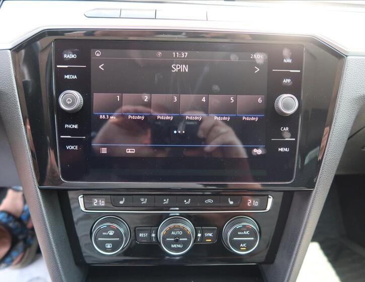 Volkswagen Passat 14