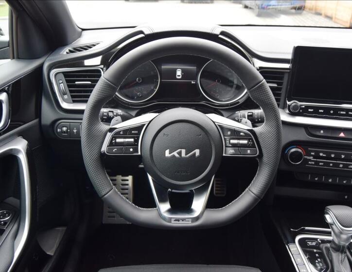 KIA ProCeed 6