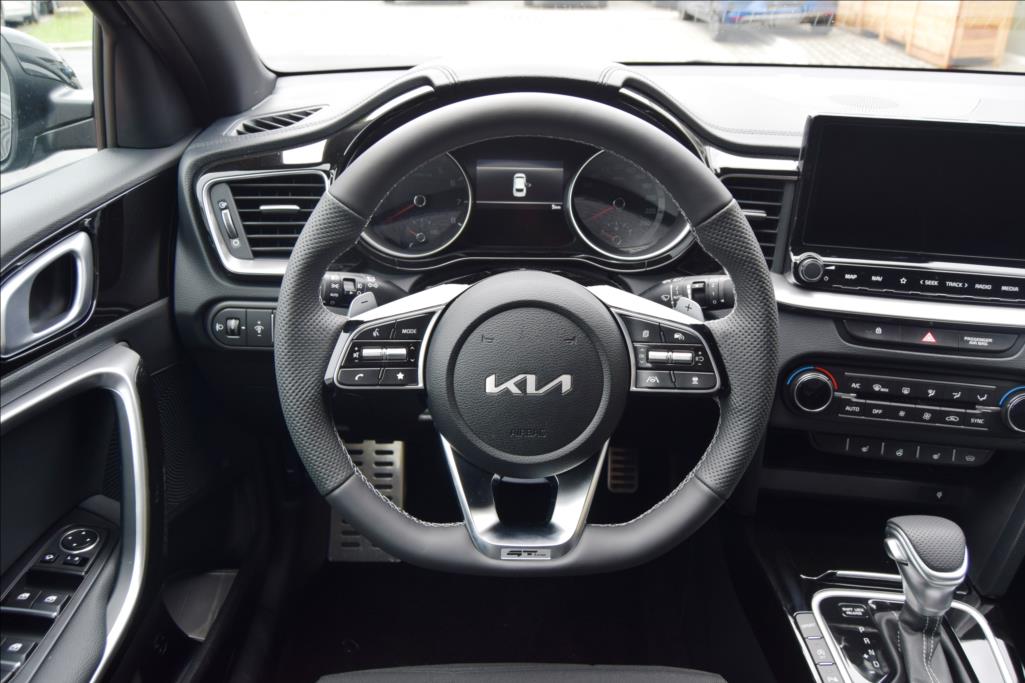 KIA ProCeed