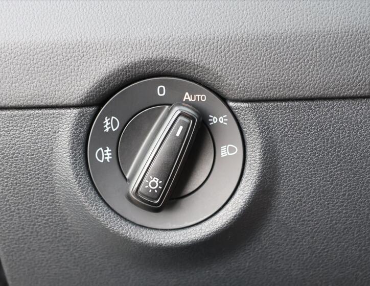 Škoda Octavia 15