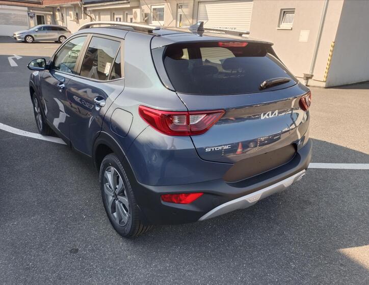 KIA Stonic 5