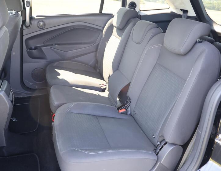 Ford Grand C-MAX 18