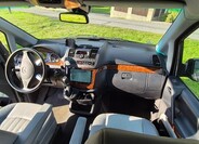 Mercedes-Benz Viano 12