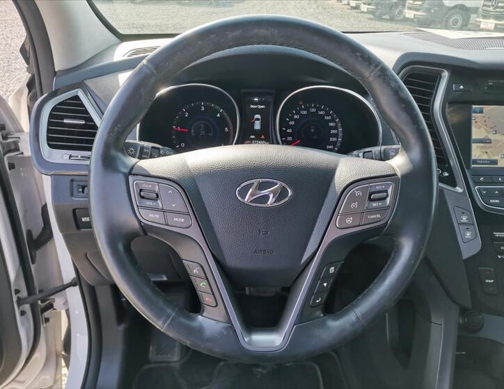 Hyundai Santa Fe 17
