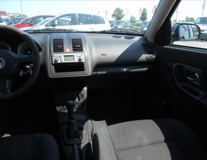 Volkswagen Polo 14