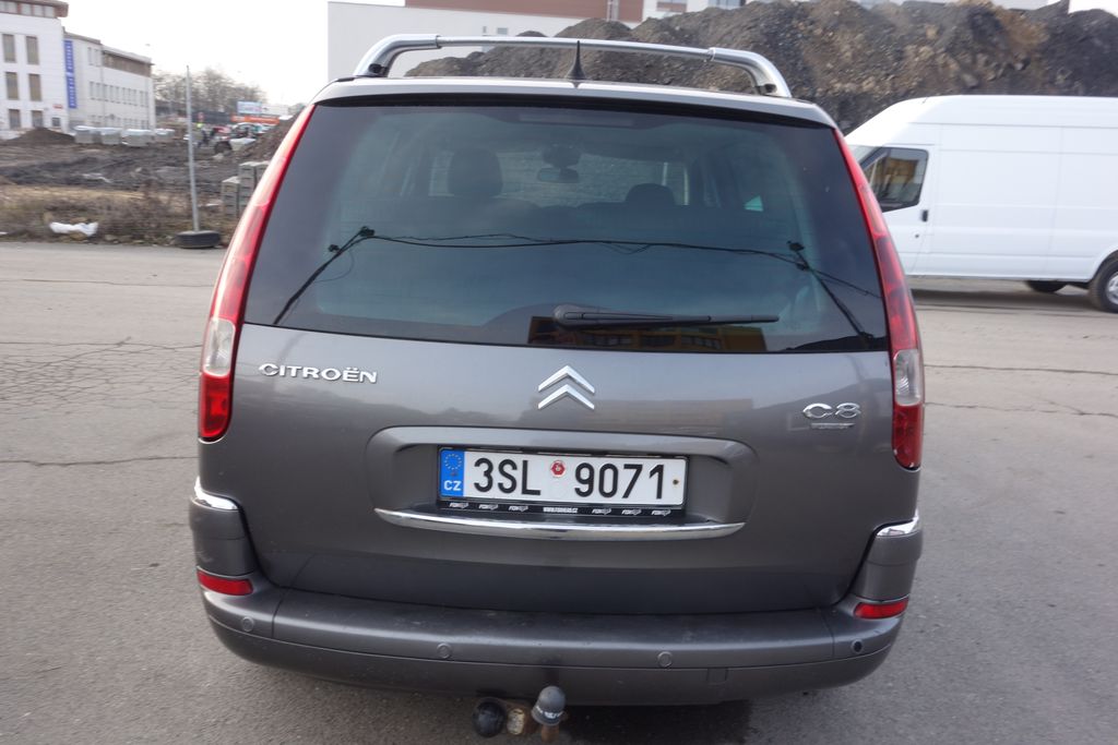 Citroën C8