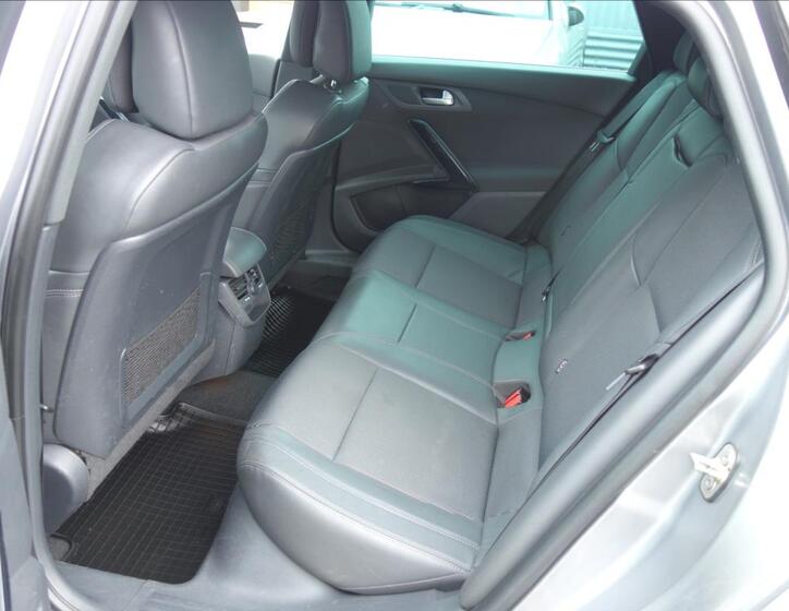 Peugeot 508 16