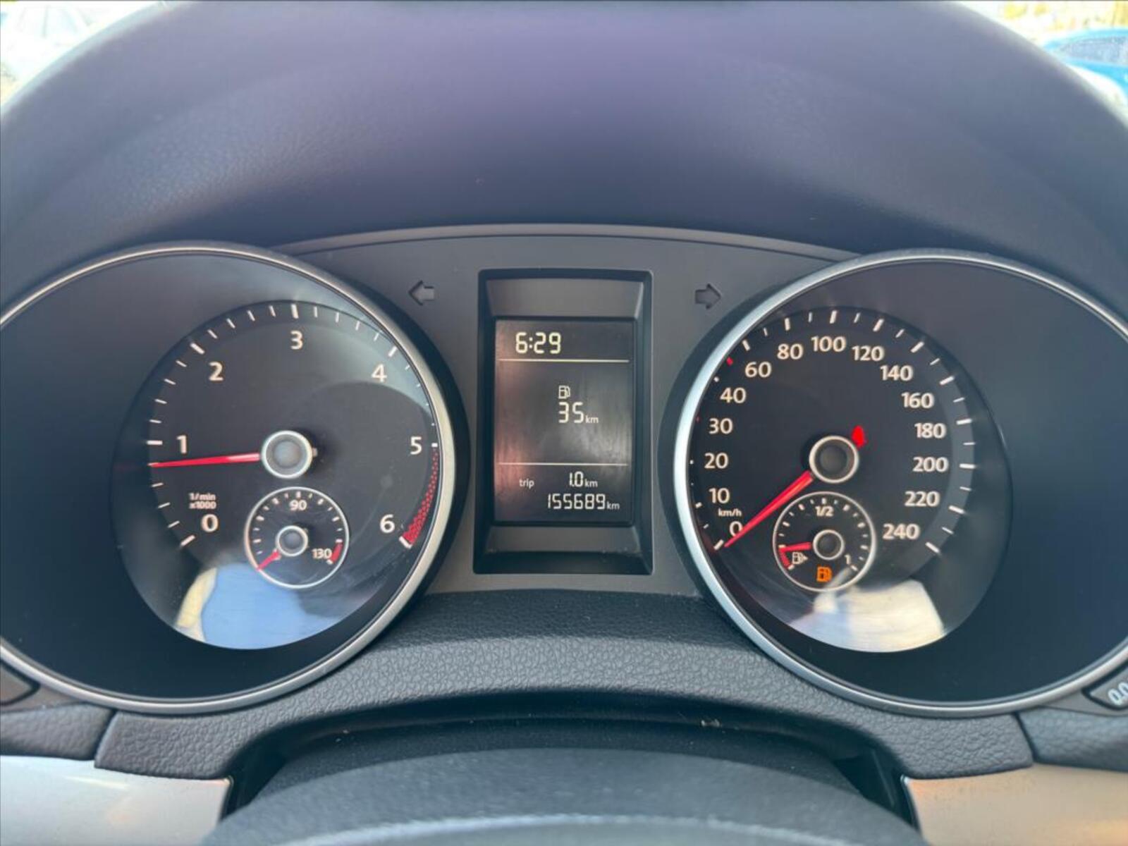 Volkswagen Golf 14