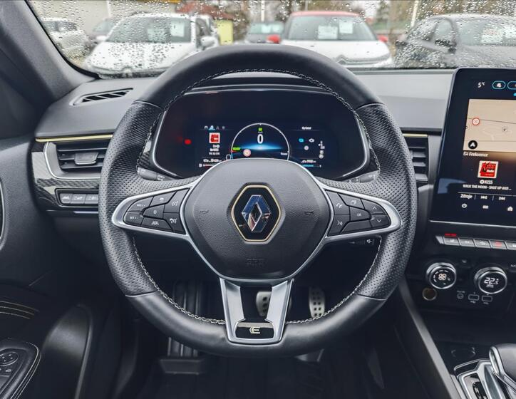 Renault Arkana 17
