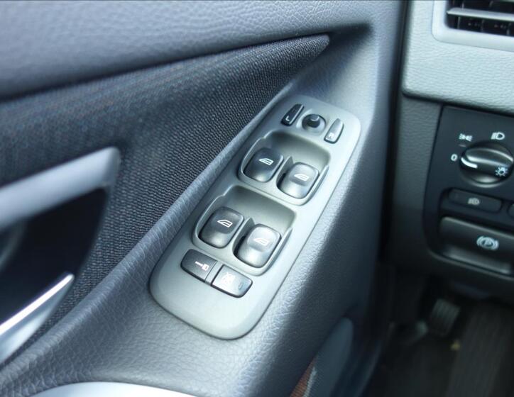 Volvo XC90 35