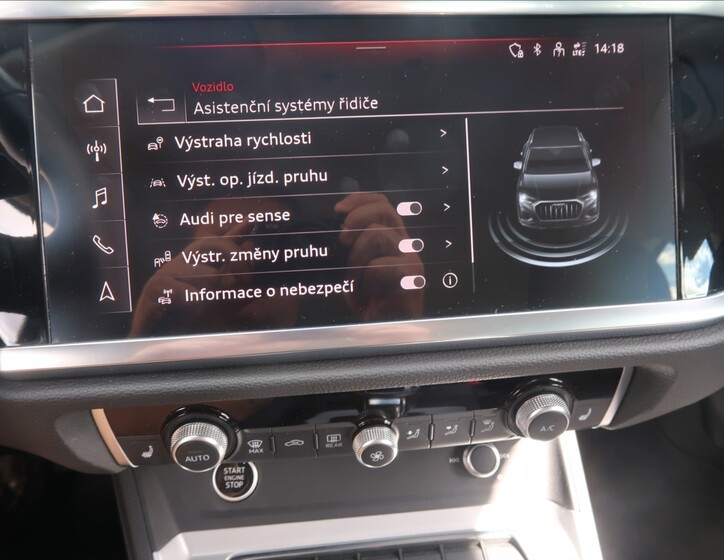 Audi Q3 37