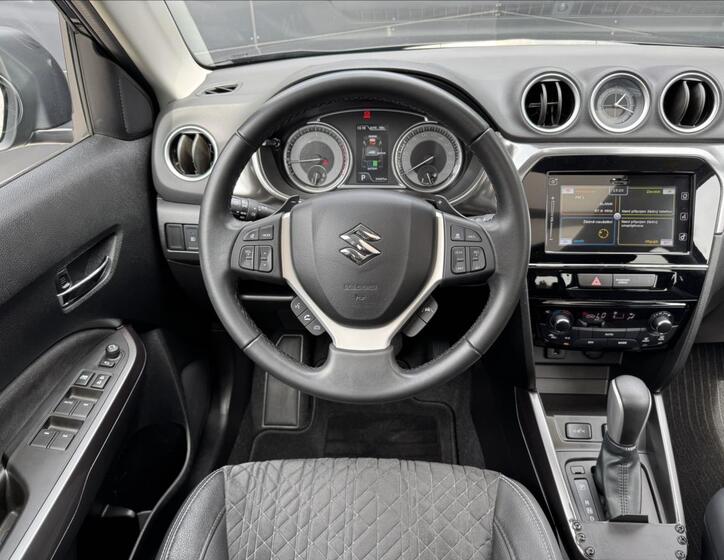 Suzuki Vitara 14