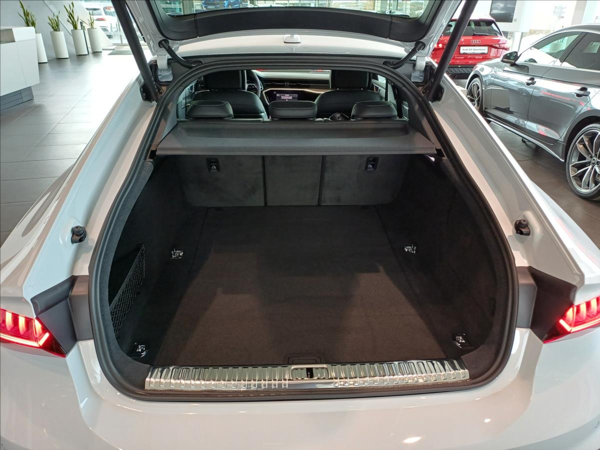 Audi S7