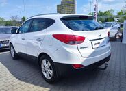 Hyundai ix35 7