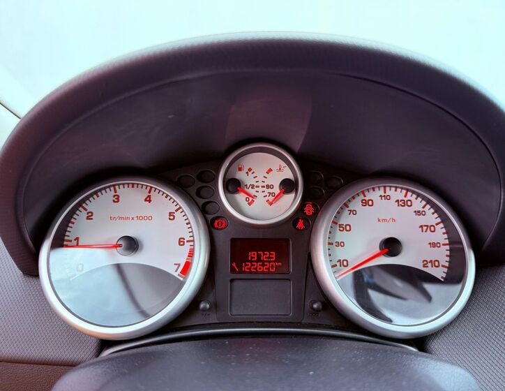 Peugeot 207 12