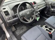 Honda CR-V 9