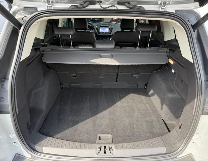 Ford Kuga 25