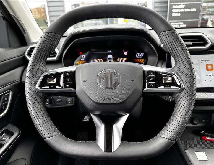 MG ZS 8